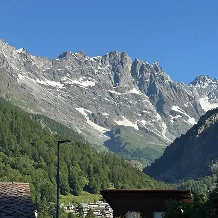 Lejlighed Petit Maison - *